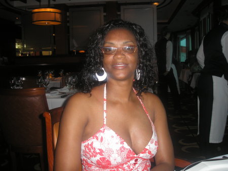 Catina Smith Photo 7