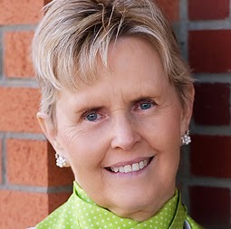 Christine Martin Photo 16