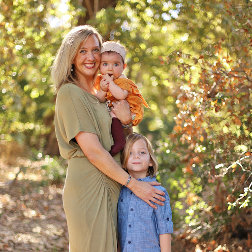 Lindsey Trimble Photo 15