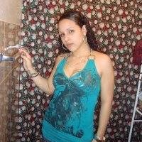 Joselyn Torres Photo 19
