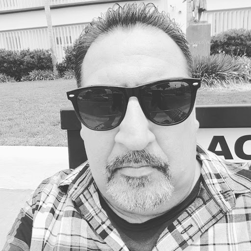 Robert Miranda Photo 23