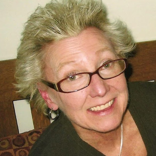 Cynthia Desantis Photo 9