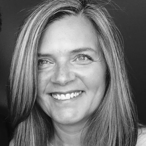 Jennifer Jenson Photo 36