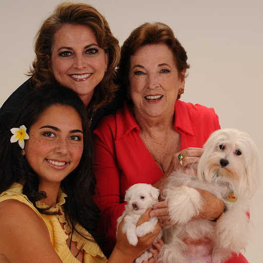 Barbara Pratt Photo 16
