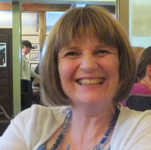 Karen Holt Photo 37