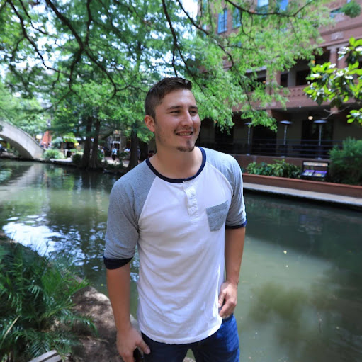 Chad Lozano Photo 4