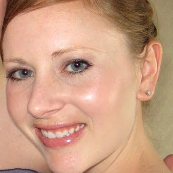 Jessica Bell Photo 38