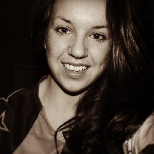 Amy Janes Photo 4