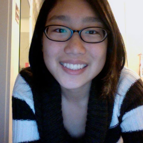 Emily Yang Photo 26