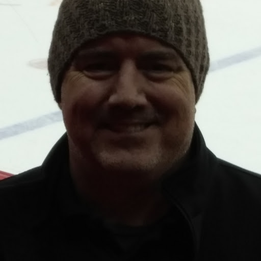 Robert Newton Photo 30