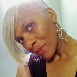 Paula Reid Photo 4