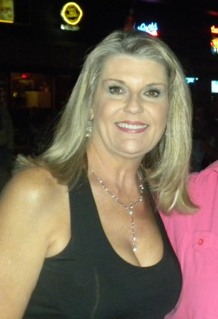 Debbie Lambert Photo 9