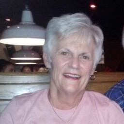 Gwen Robinson Photo 8