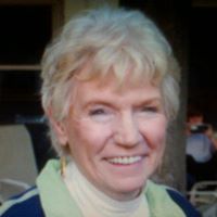Elizabeth Malley Photo 5