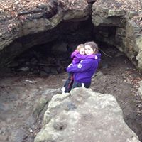 Aimee Bates Photo 14