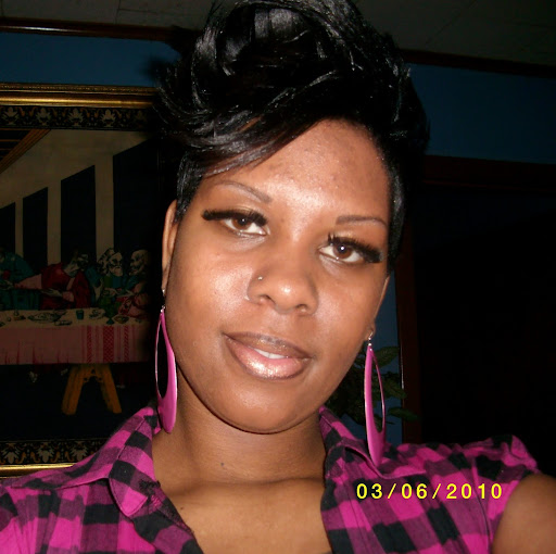 Kimberly Lloyd Photo 11