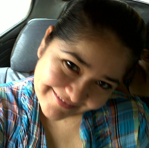 Elizabeth Granados Photo 10