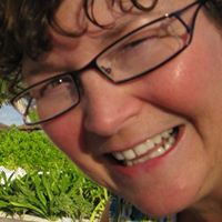 Valerie Marshall Photo 30