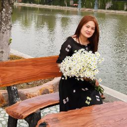 Hang Trinh Photo 26