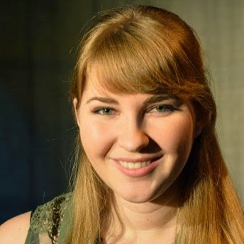 Katie Lantz Photo 27