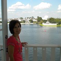 Theresa Broderick Photo 16