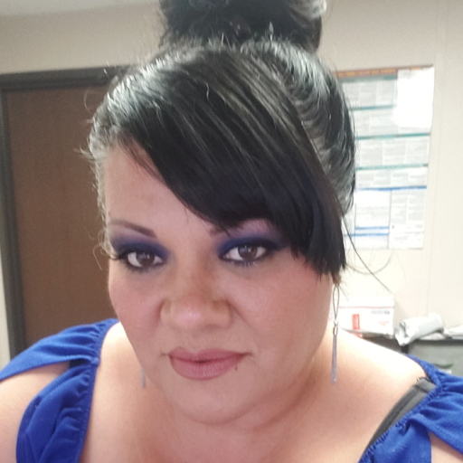 Linda Garcia Photo 9
