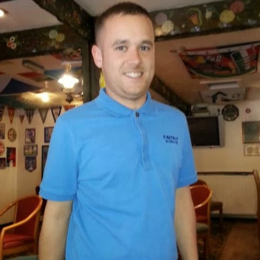 Richard Devlin Photo 16