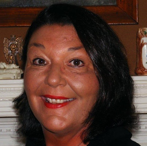 Robin Lambert Photo 30