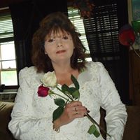 Deborah Newcomb Photo 5