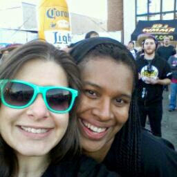 Kelly Reeves Photo 28