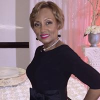 Denise Willis Photo 19