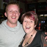 Lesley Hall Photo 31