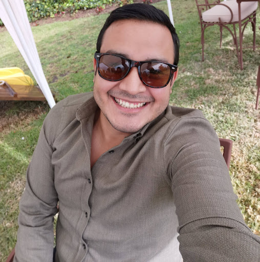Jorge Cardenas Photo 8
