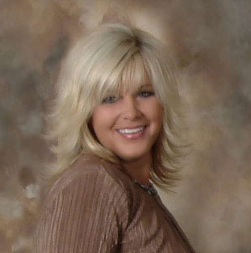 Kathy Holcomb Photo 6