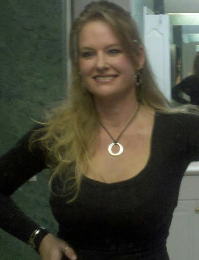 Kelley Harrison Photo 34