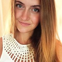 Julia Johannsen Photo 4