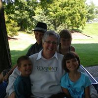 Beth Sinclair Photo 31