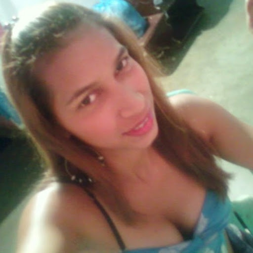 Emily Salazar Photo 9