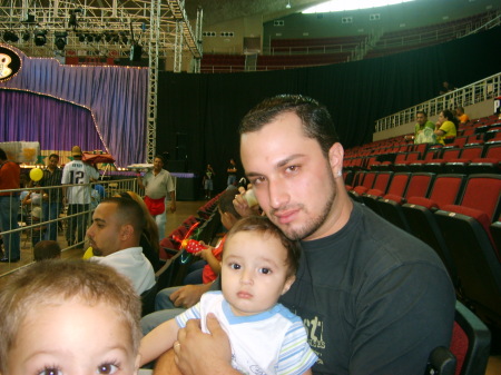 Christopher Vasquez Photo 40