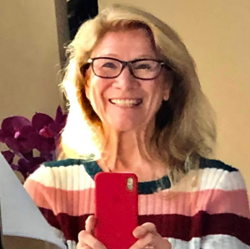 Christine Flynn Photo 33