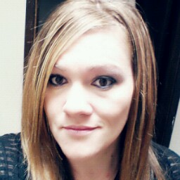 Amber Monson Photo 22
