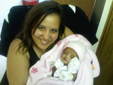 Migdalia Rodriguez Photo 26