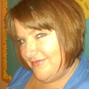 Julie Mcmillan Photo 30