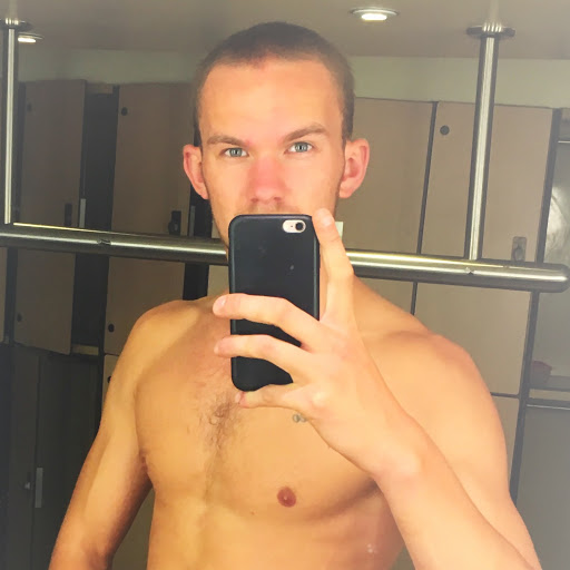 Alexander Thompson Photo 30