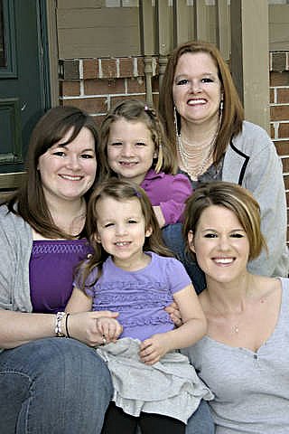 Lori Schwarz Photo 22
