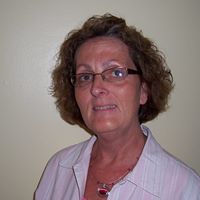 Linda English Photo 40