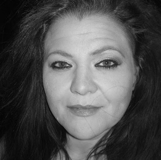 Heather Embry Photo 21