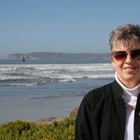 Linda Steele Photo 33