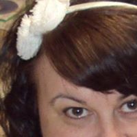 Annette Ross Photo 17
