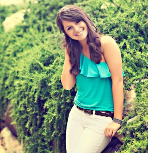 Amanda Fort Photo 30